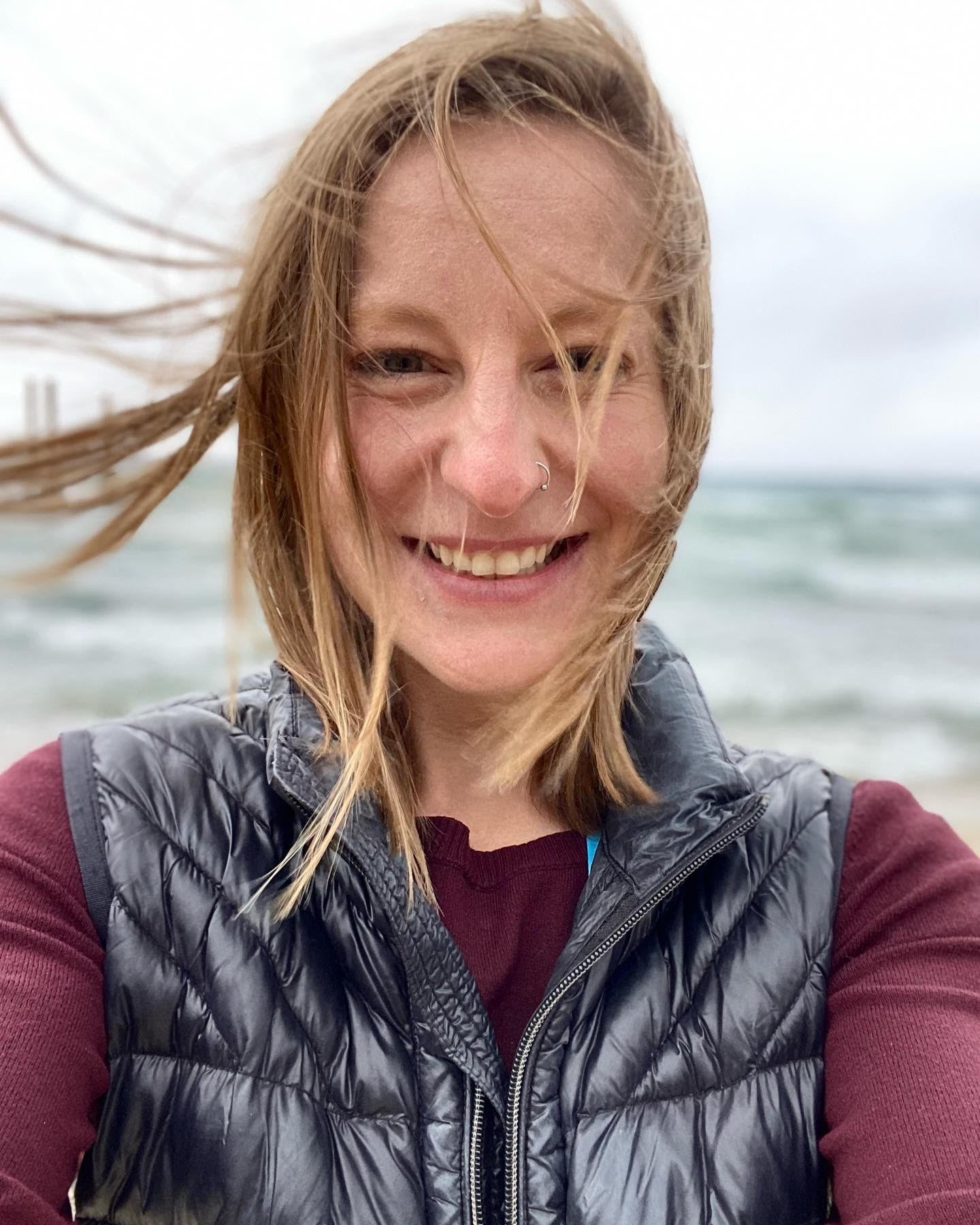 Lucie Hanes's-Profile Picture